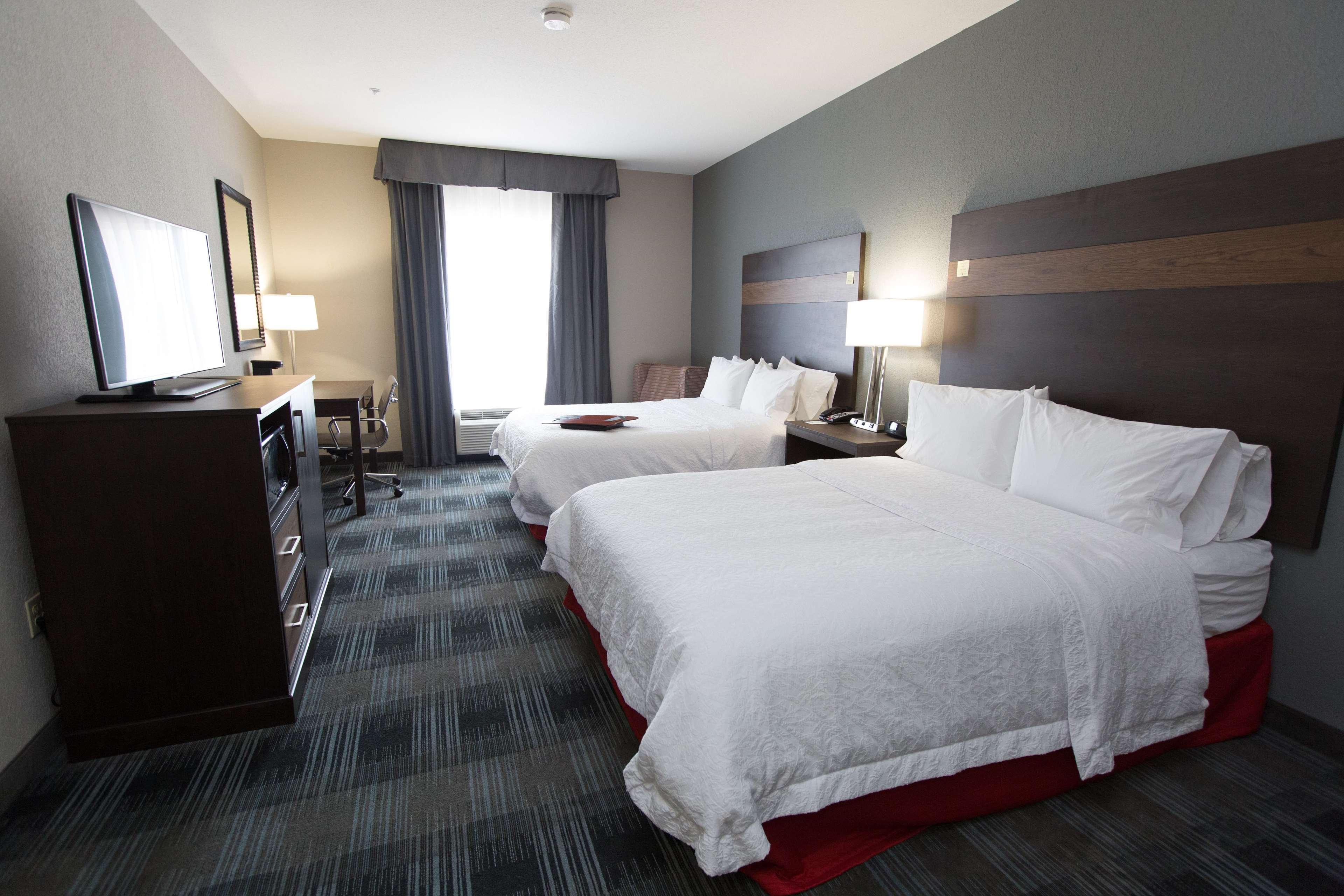 Hampton Inn & Suites Oklahoma City Airport Exterior foto